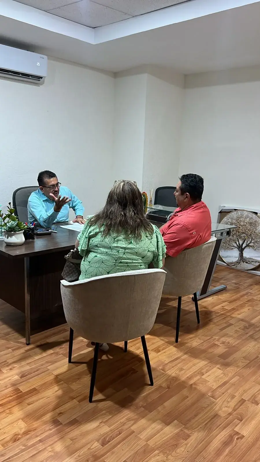 Asesorías presenciales 25