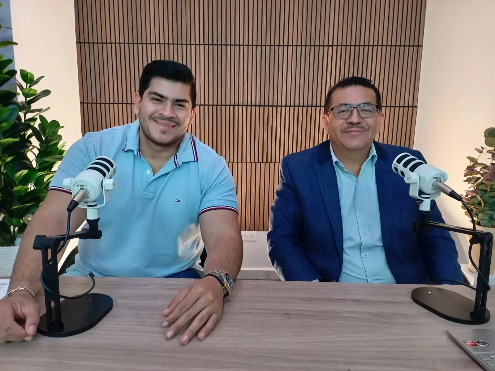 Grabación de podcast para TV Antena Lince en Culiacán, Sinaloa